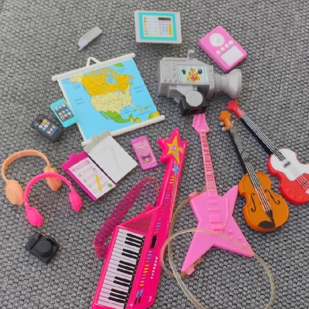 Barbie Musician Recording Artist Accessory Set